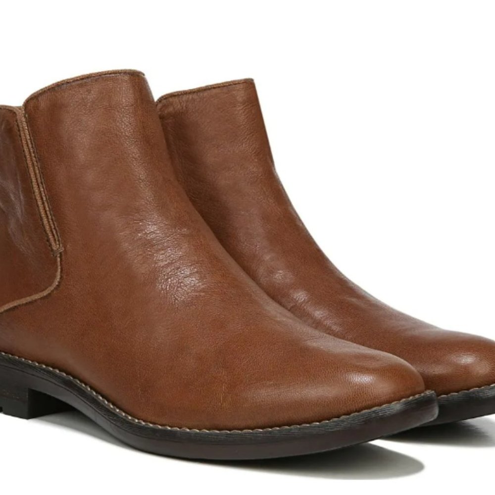 Brand New- Franco Sarto Women's Marcus Ankle Boot, Cognac, 6